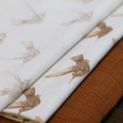 Bomuld Poplin Stof Digital Trykt - Kolibri Råhvid Bomuld Poplin Stof Digital Trykt - Kolibri Råhvid