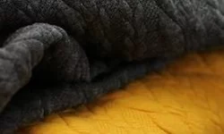 Tissu Jersey Matelassé à Motif Torsade
